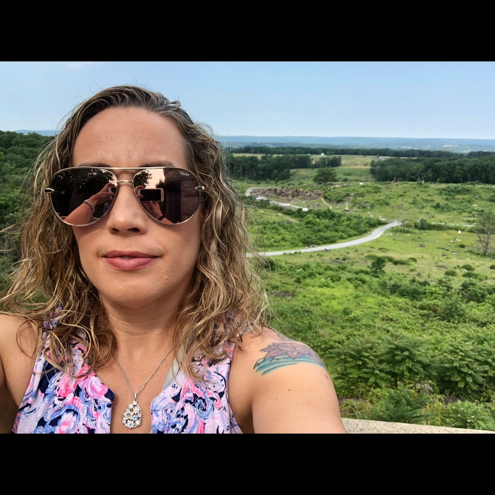 Meet your Posher, Kendra